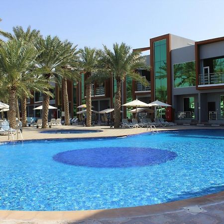 Royal Residence Hotel Apartments Umm al-Quwain Exteriör bild