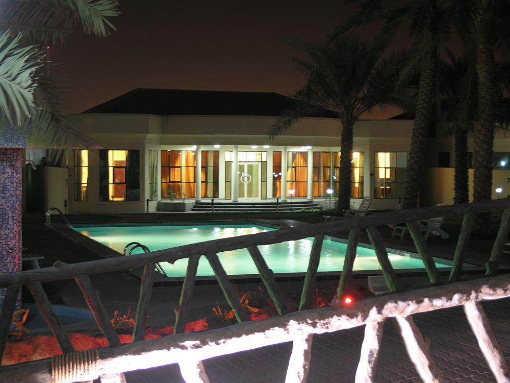 Royal Residence Hotel Apartments Umm al-Quwain Exteriör bild