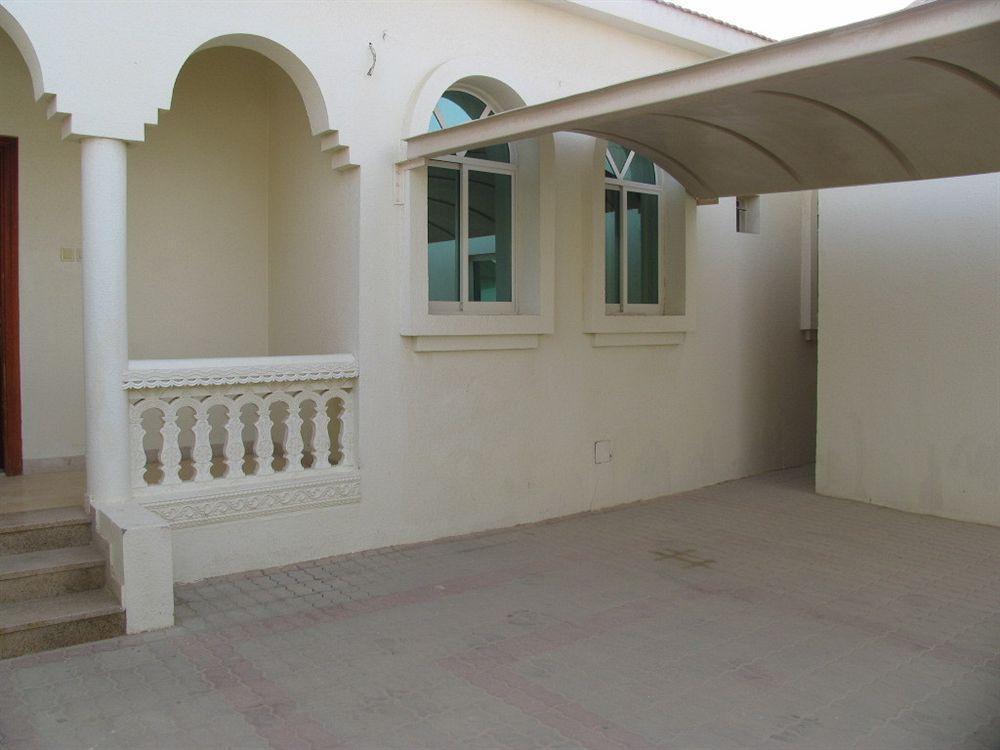 Royal Residence Hotel Apartments Umm al-Quwain Exteriör bild