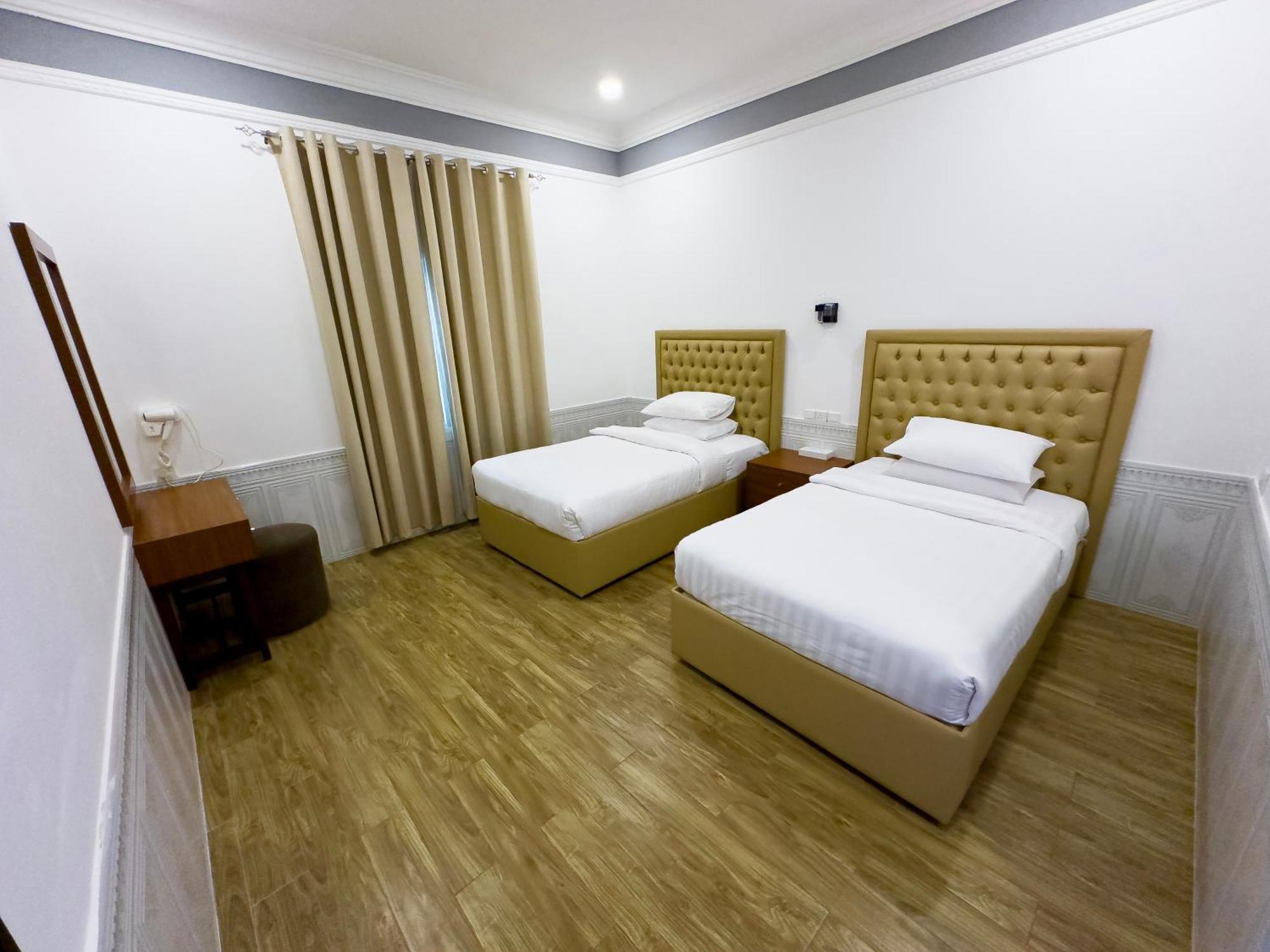 Royal Residence Hotel Apartments Umm al-Quwain Exteriör bild